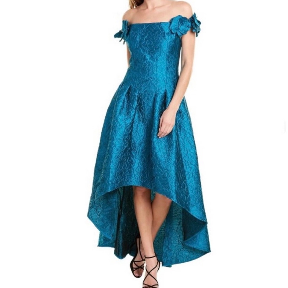 NWT Teri Jon by Rickie Freeman Off shoulder Blue Jacquard high low formal dress.